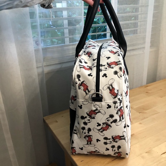 Disney Primark Mickey Mouse Weekender Bag - Picture 5 of 15